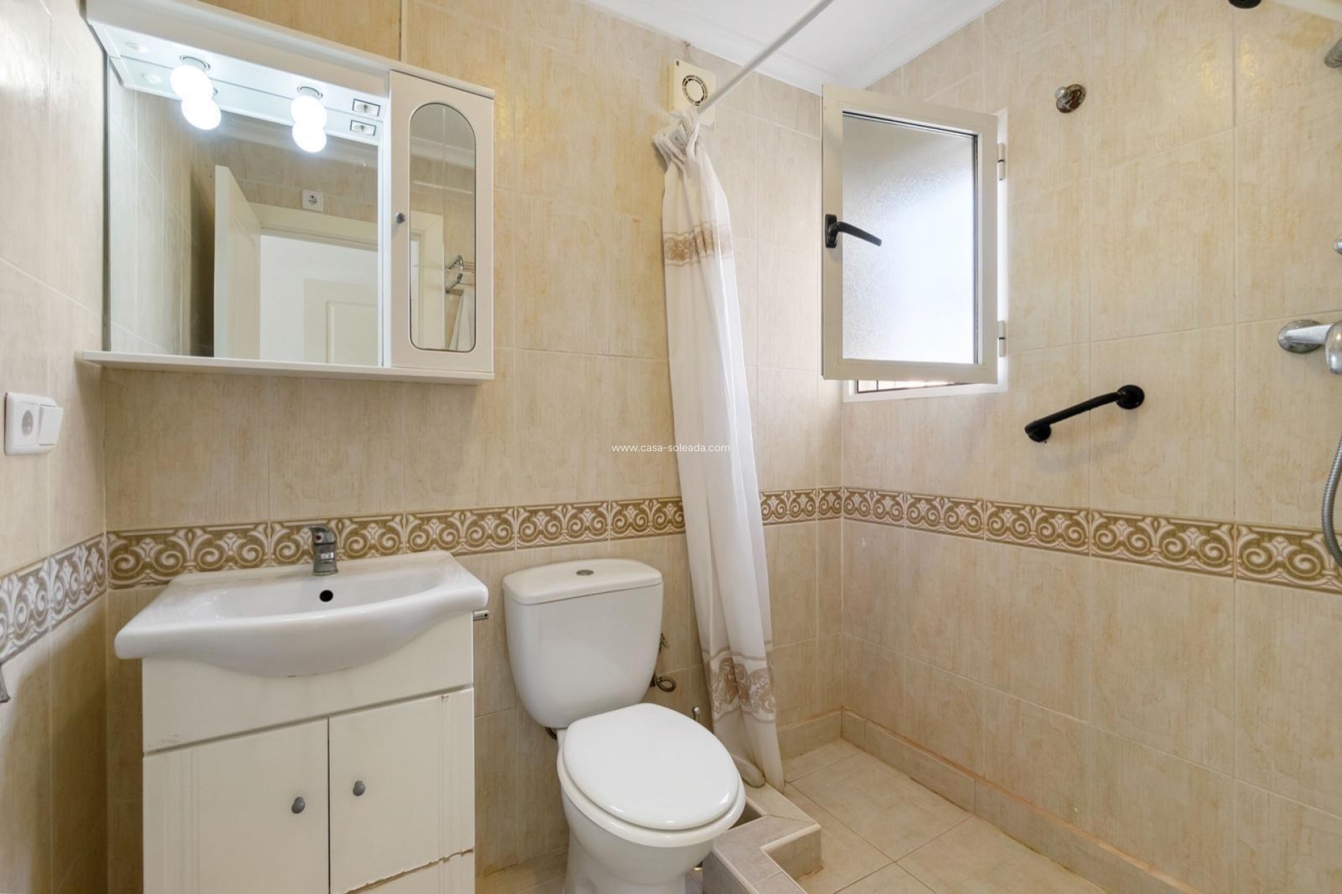 Herverkoop - Villa - Orihuela Costa - Villamartín