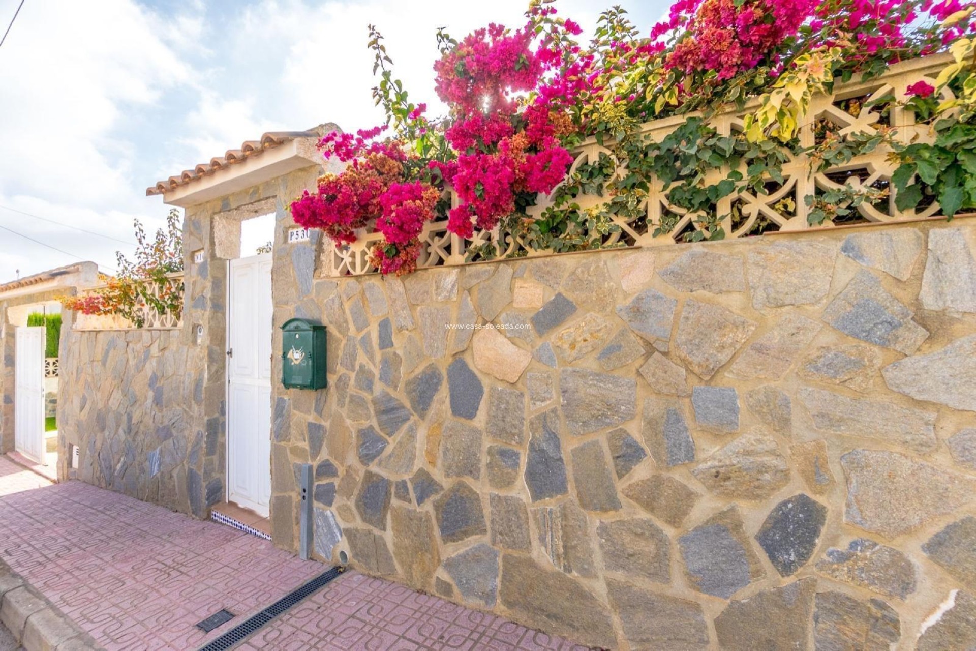 Herverkoop - Villa - Orihuela Costa - Villamartín