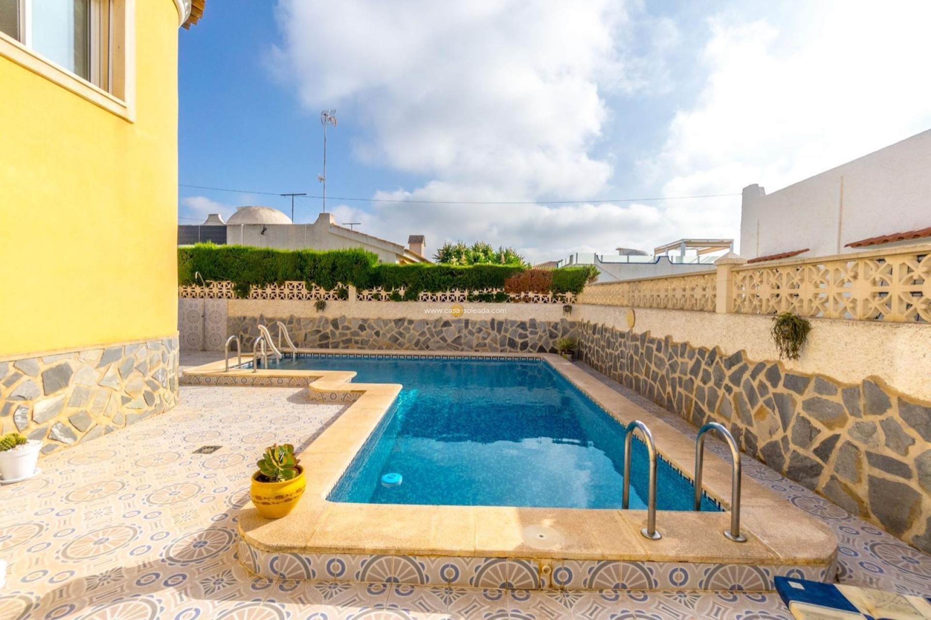 Herverkoop - Villa - Orihuela Costa - Villamartín