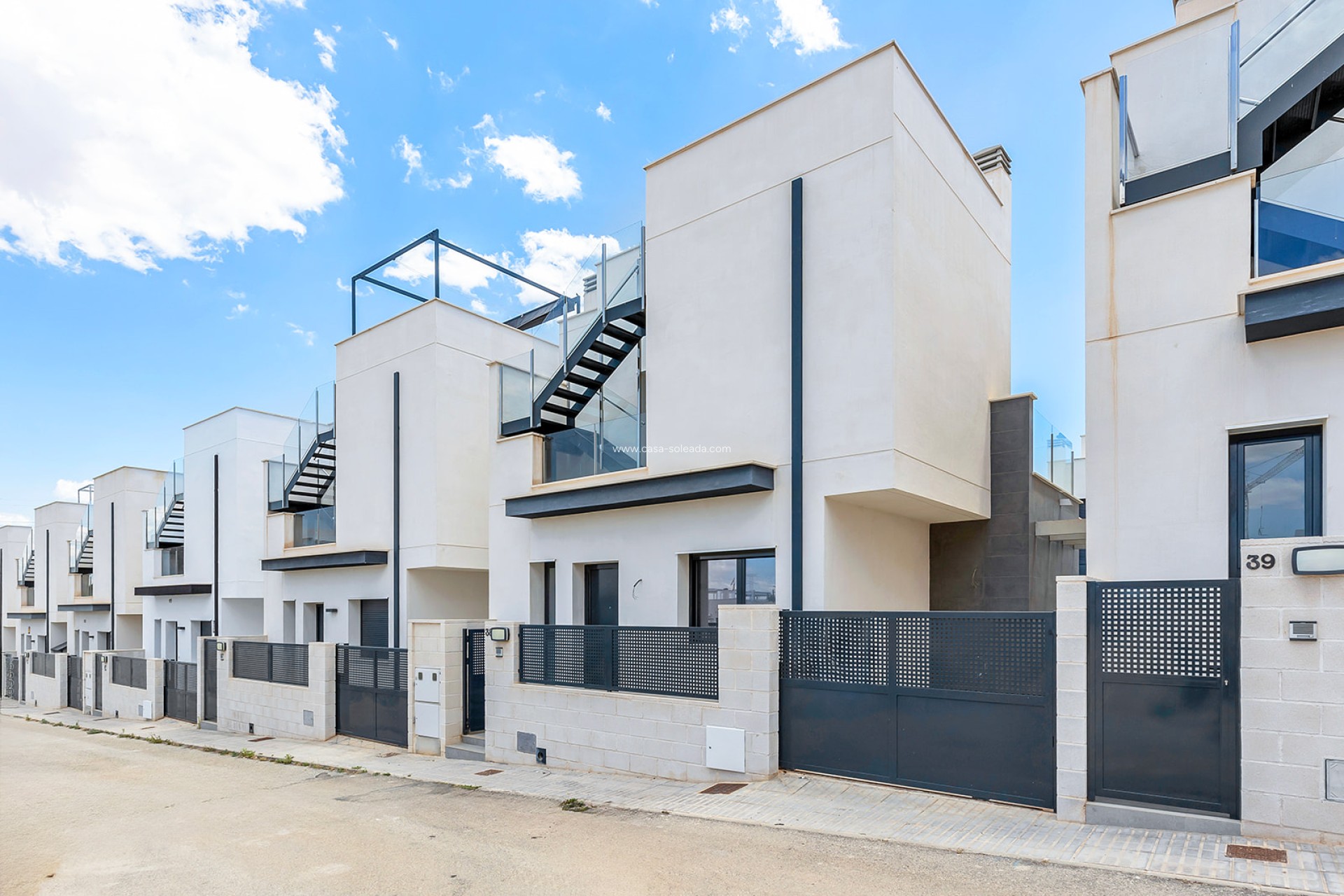 Herverkoop - Villa - Orihuela - Inland