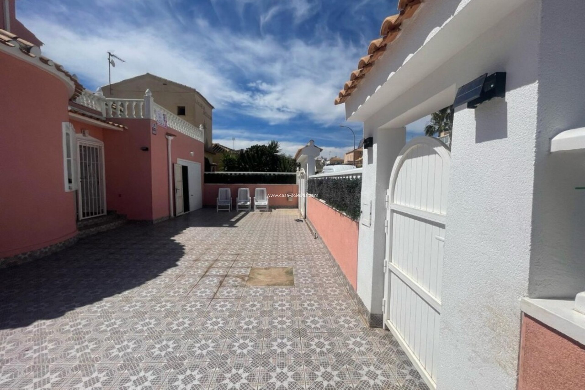 Herverkoop - Villa - Playa Flamenca - Costa Blanca