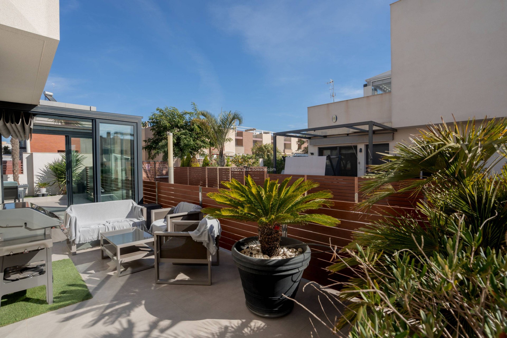 Herverkoop - Villa - Torrevieja - Aguas nuevas