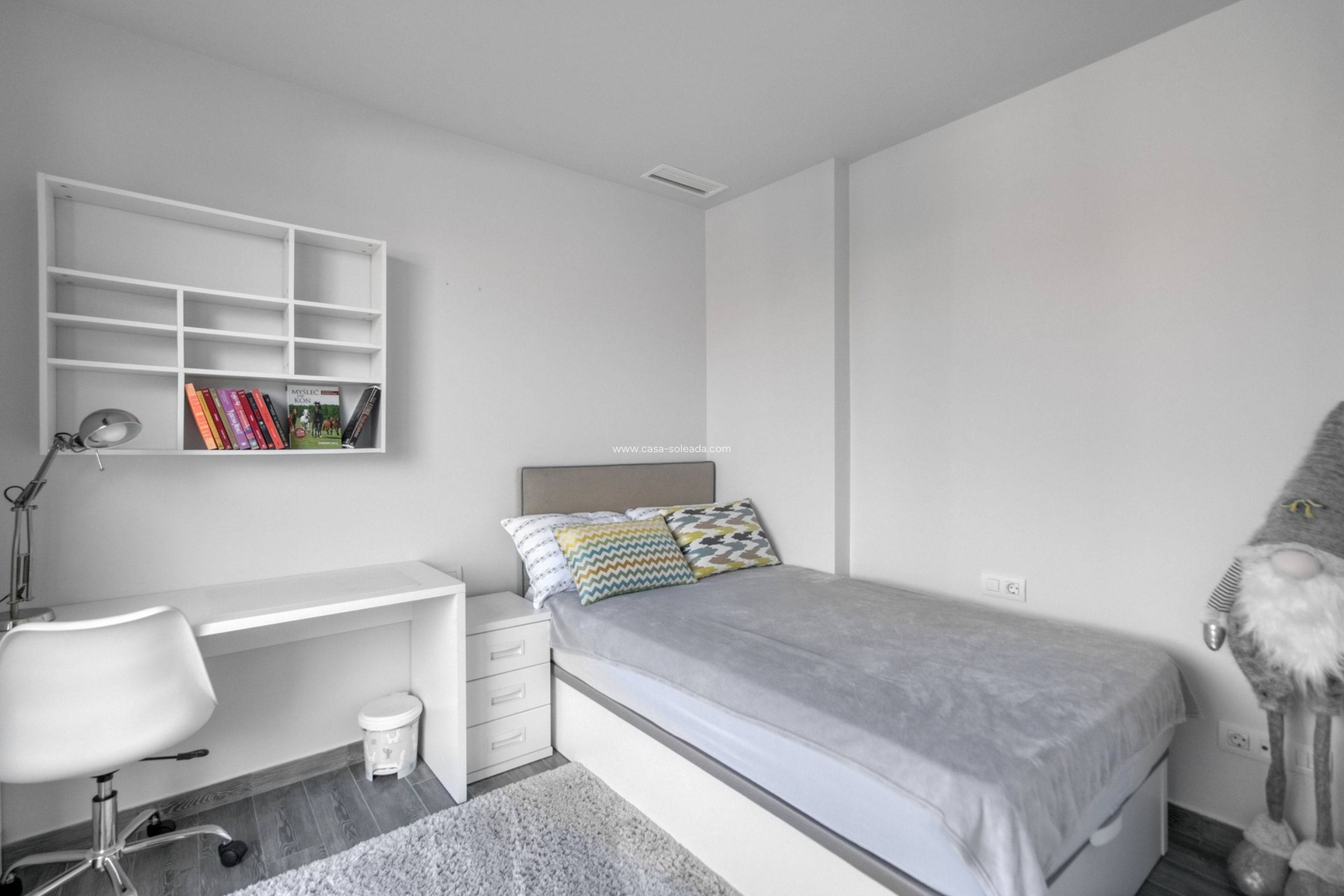 Herverkoop - Villa - Torrevieja - Aguas nuevas