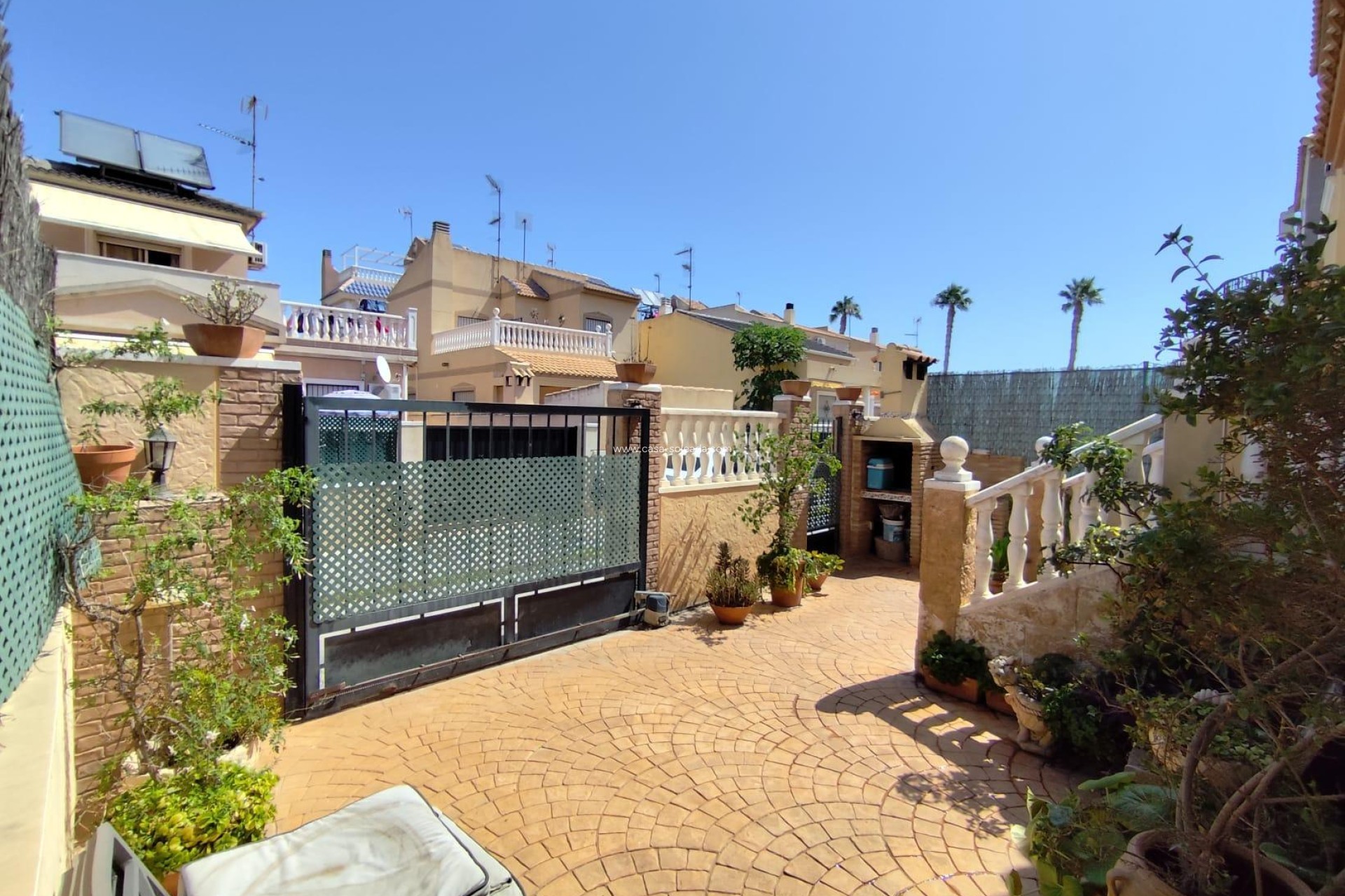 Herverkoop - Villa - Torrevieja - Aguas nuevas