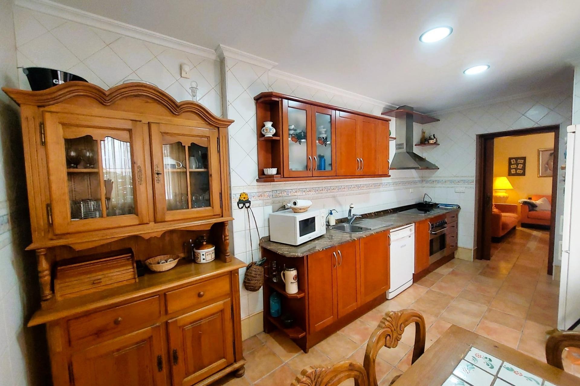 Herverkoop - Villa - Torrevieja - Center
