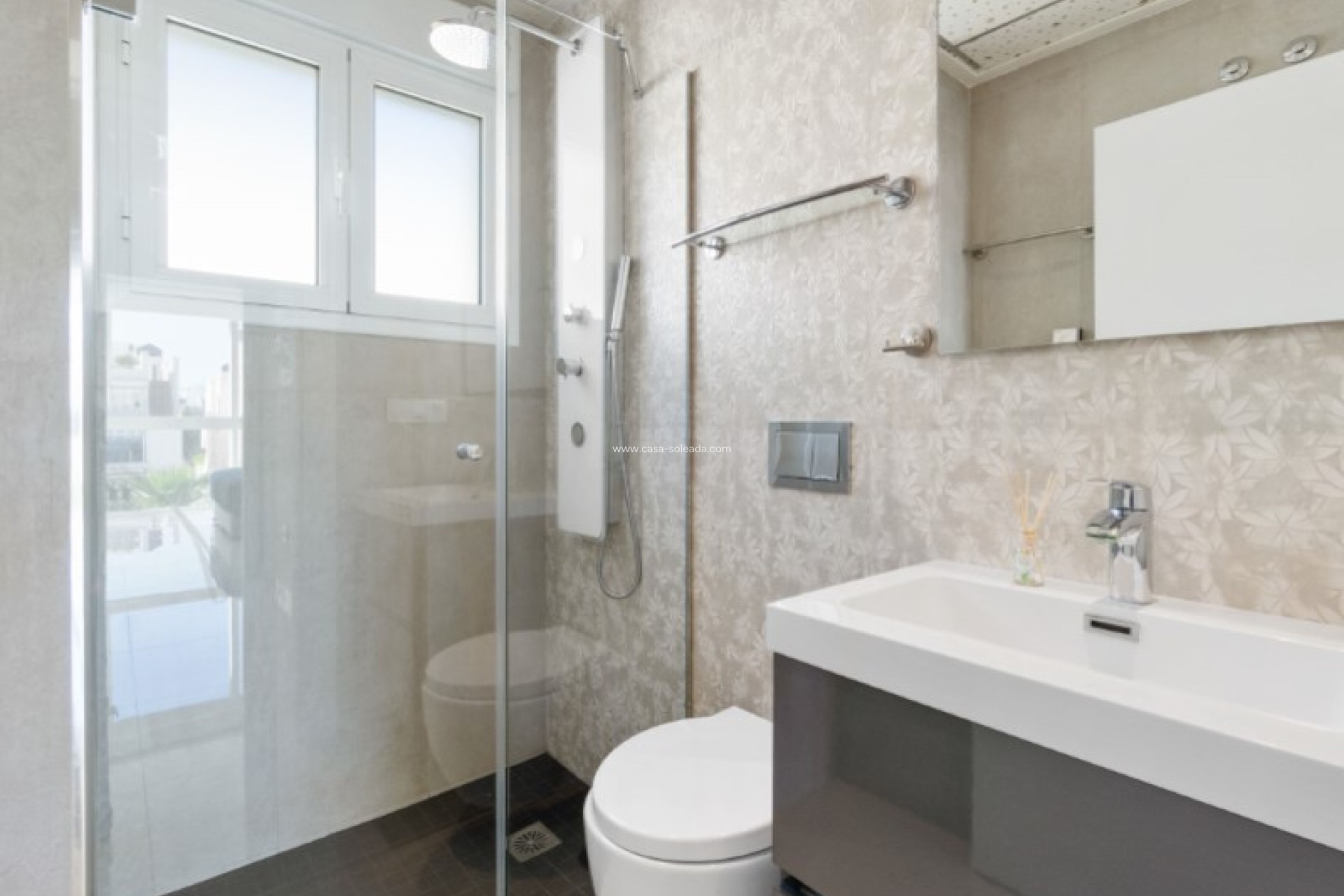 Herverkoop - Villa - Torrevieja - Costa Blanca