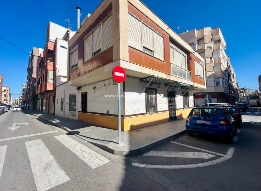 Herverkoop - Villa - Torrevieja - Costa Blanca