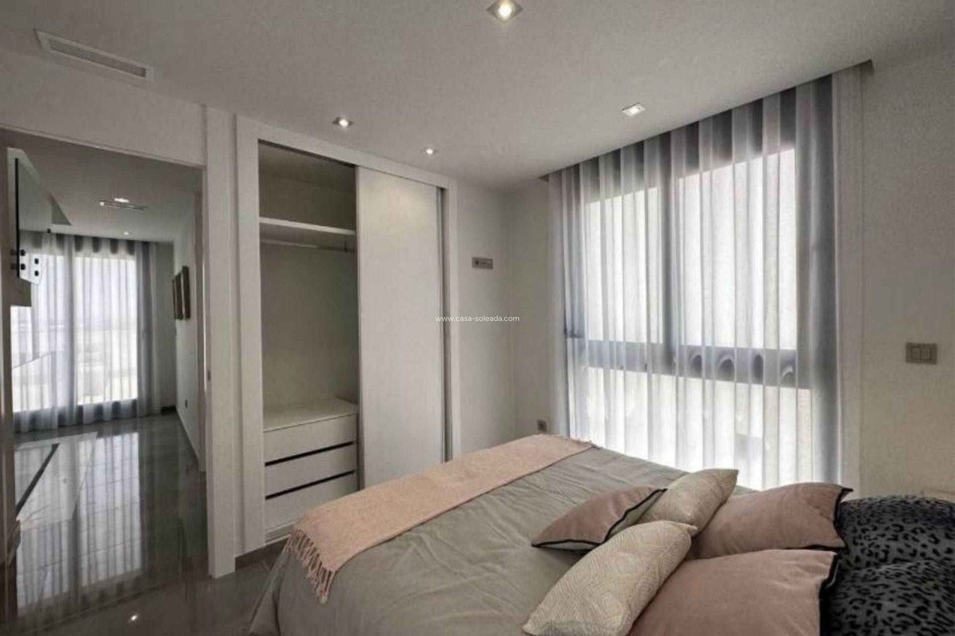 Herverkoop - Villa - Torrevieja - Los Balcones