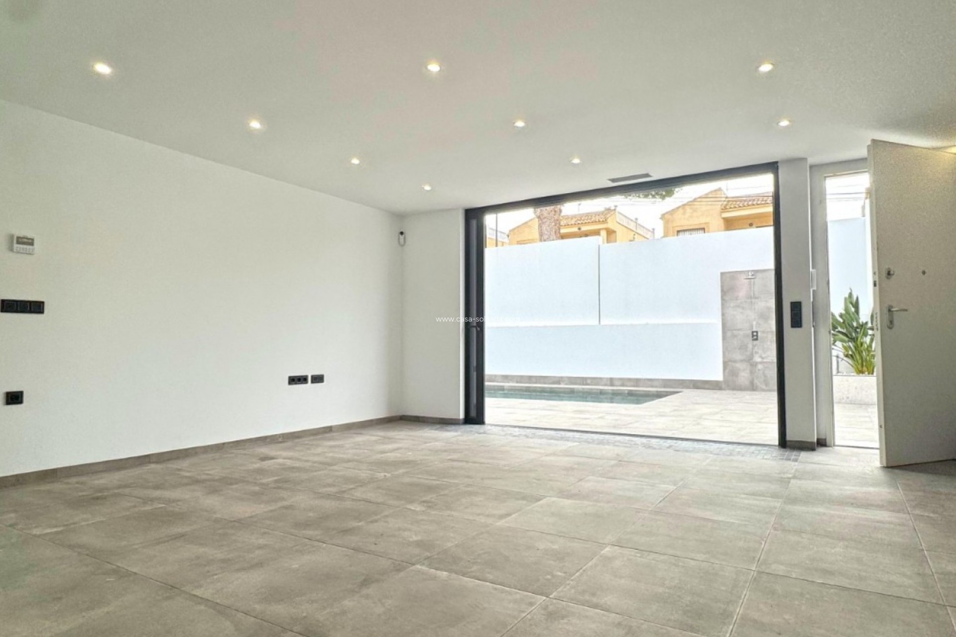 Herverkoop - Villa - Torrevieja - Los Balcones