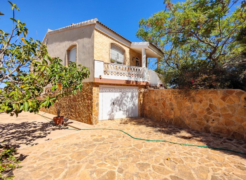 Herverkoop - Villa - Torrevieja
