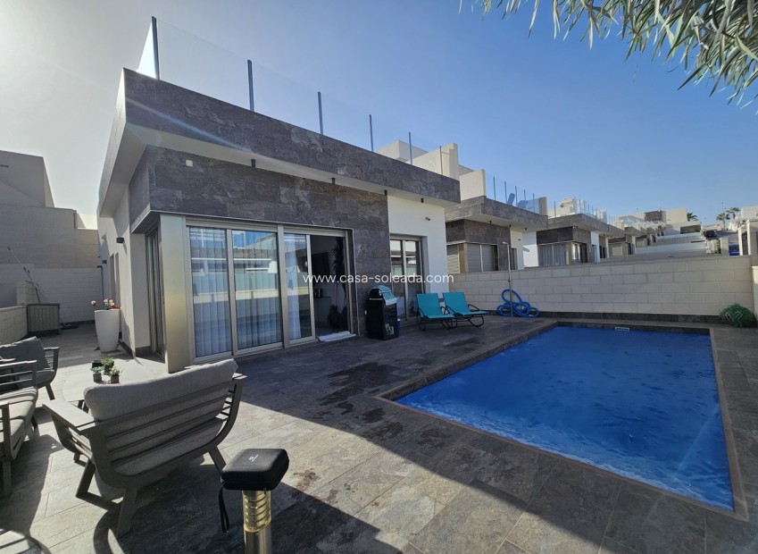 Herverkoop - Villa - Villamartin - Villamartín