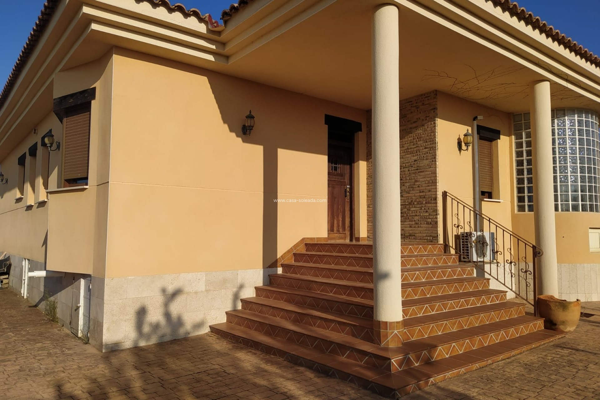 Herverkoop - Villa - Yecla - Inland