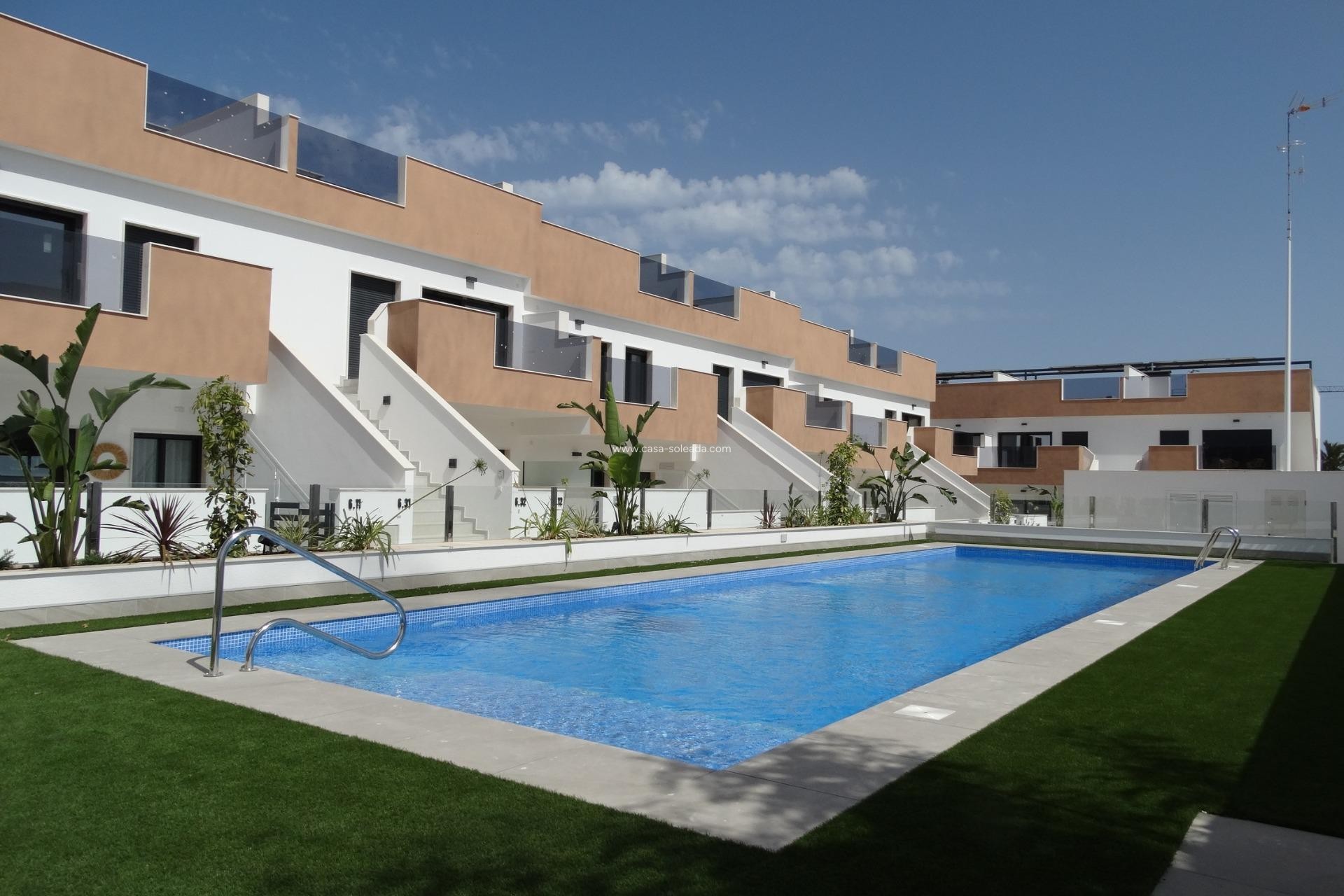 Neue Gebäude - Bungalow - Pilar de la Horadada - pueblo