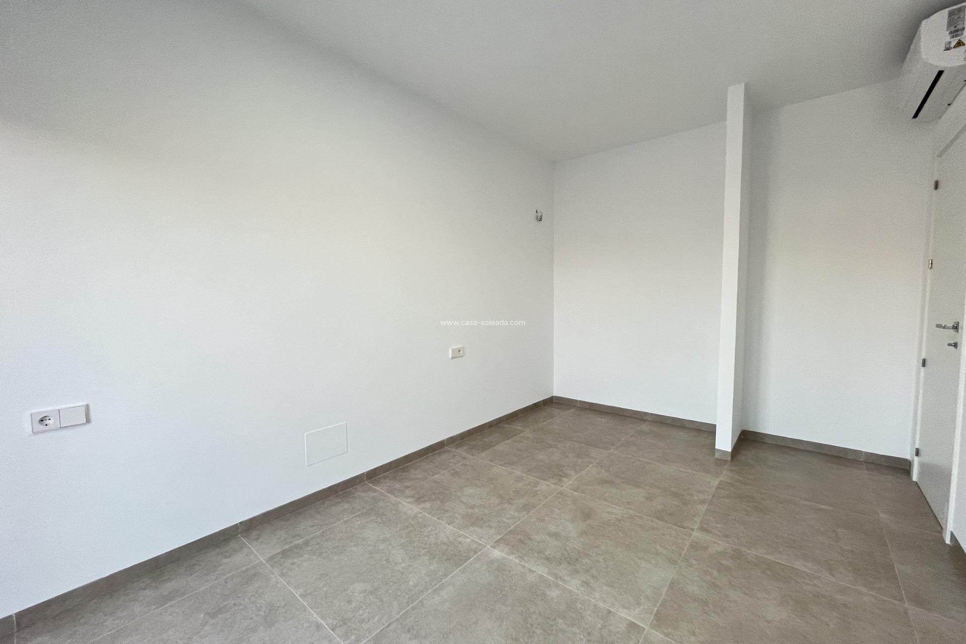 Neue Gebäude - Villa - San Pedro del Pinatar - Lo pagan