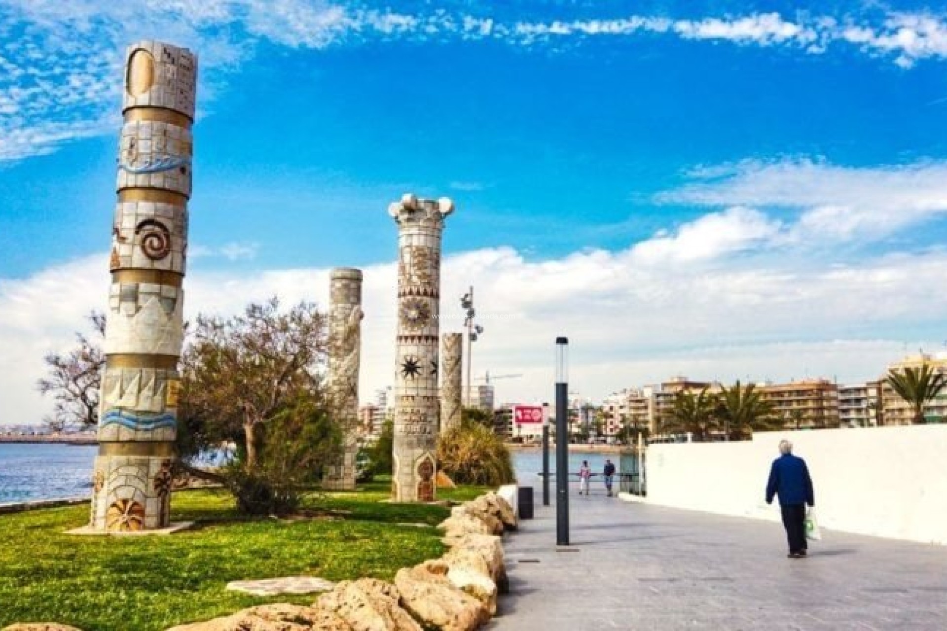 Neue Gebäude - Villa - Torrevieja - Aguas nuevas