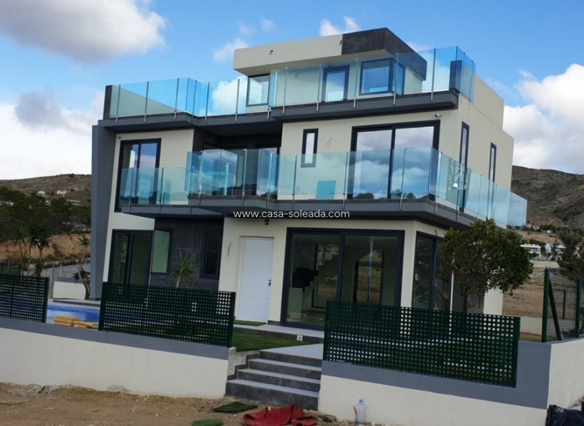 Obra nueva - Villa - Finestrat - Campana Garden