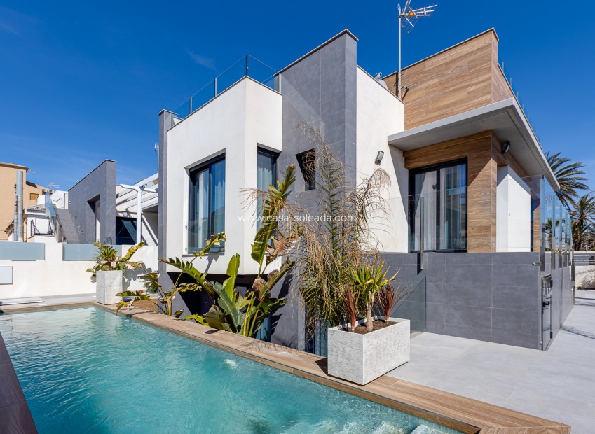 Obra nueva - Villa - La Mata