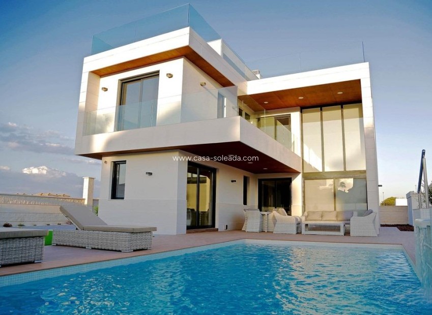 Obra nueva - Villa - Orihuela Costa - Dehesa De Campoamor