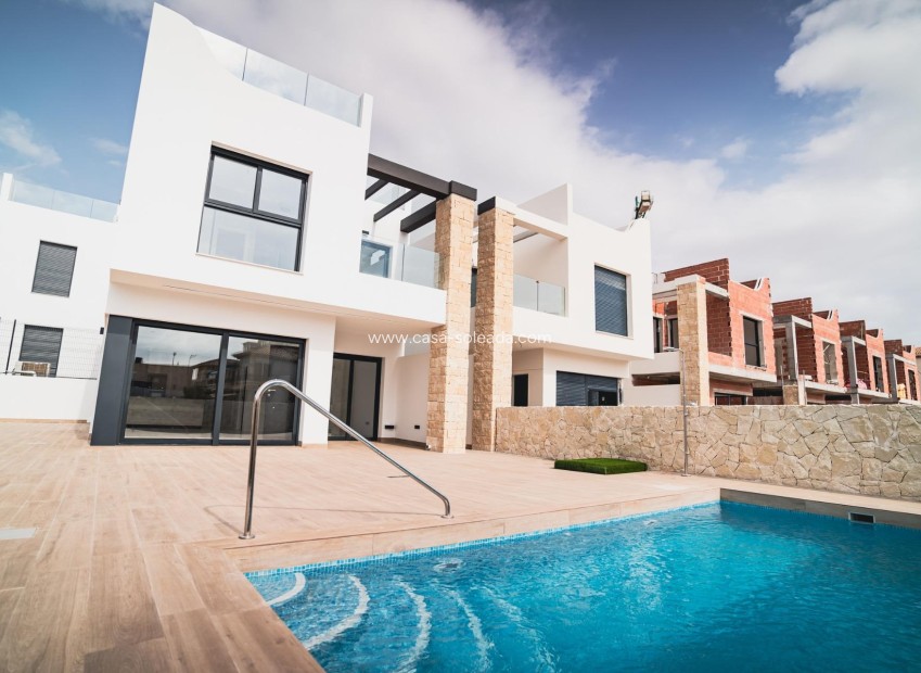 Obra nueva - Villa - Orihuela Costa - Punta Prima