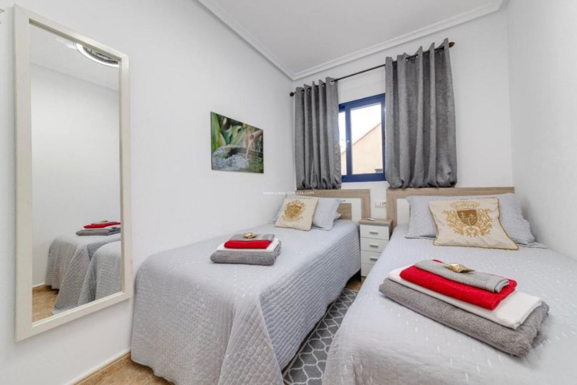 Resale - Apartment / flat - Cabo Roig