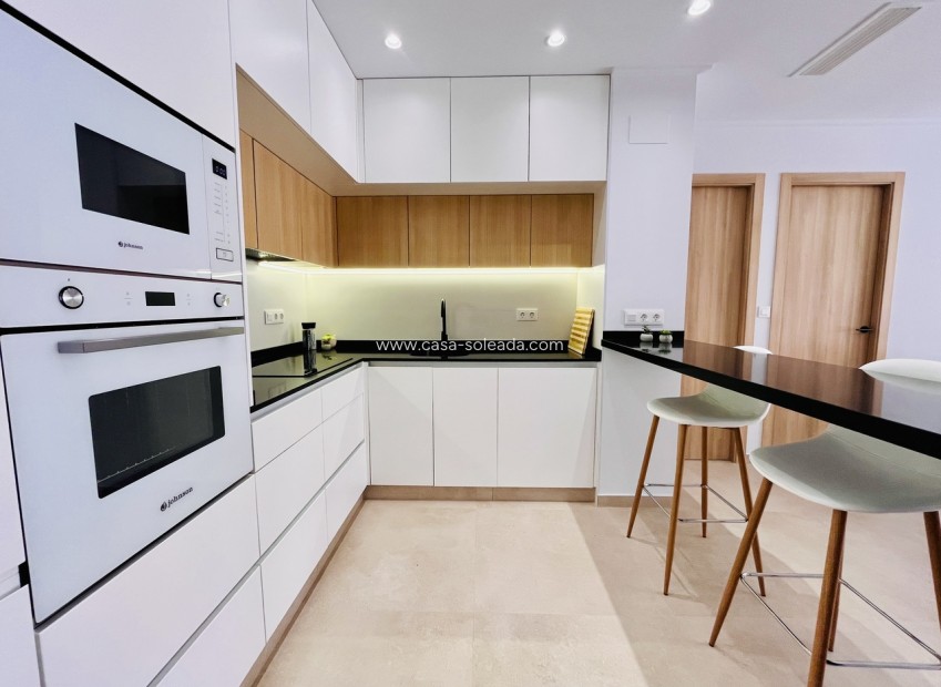 Resale - Apartment / flat - Guardamar del Segura - Costa Blanca