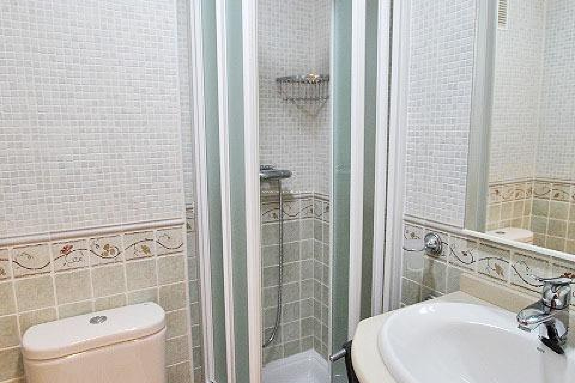 Resale - Apartment / flat - Guardamar del Segura - Pueblo