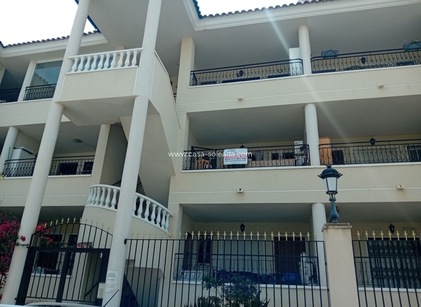 Resale - Apartment / flat - Jacarilla