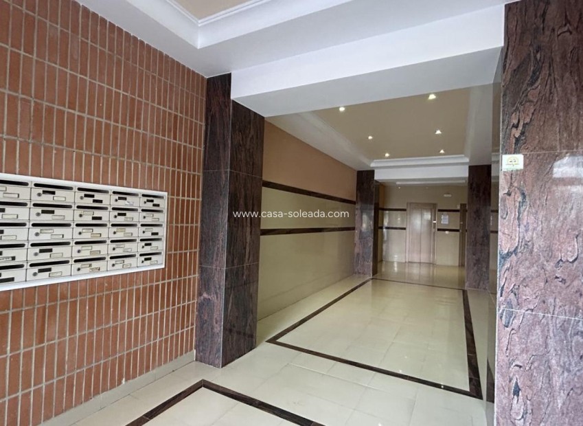 Resale - Apartment / flat - La Mata - Costa Blanca