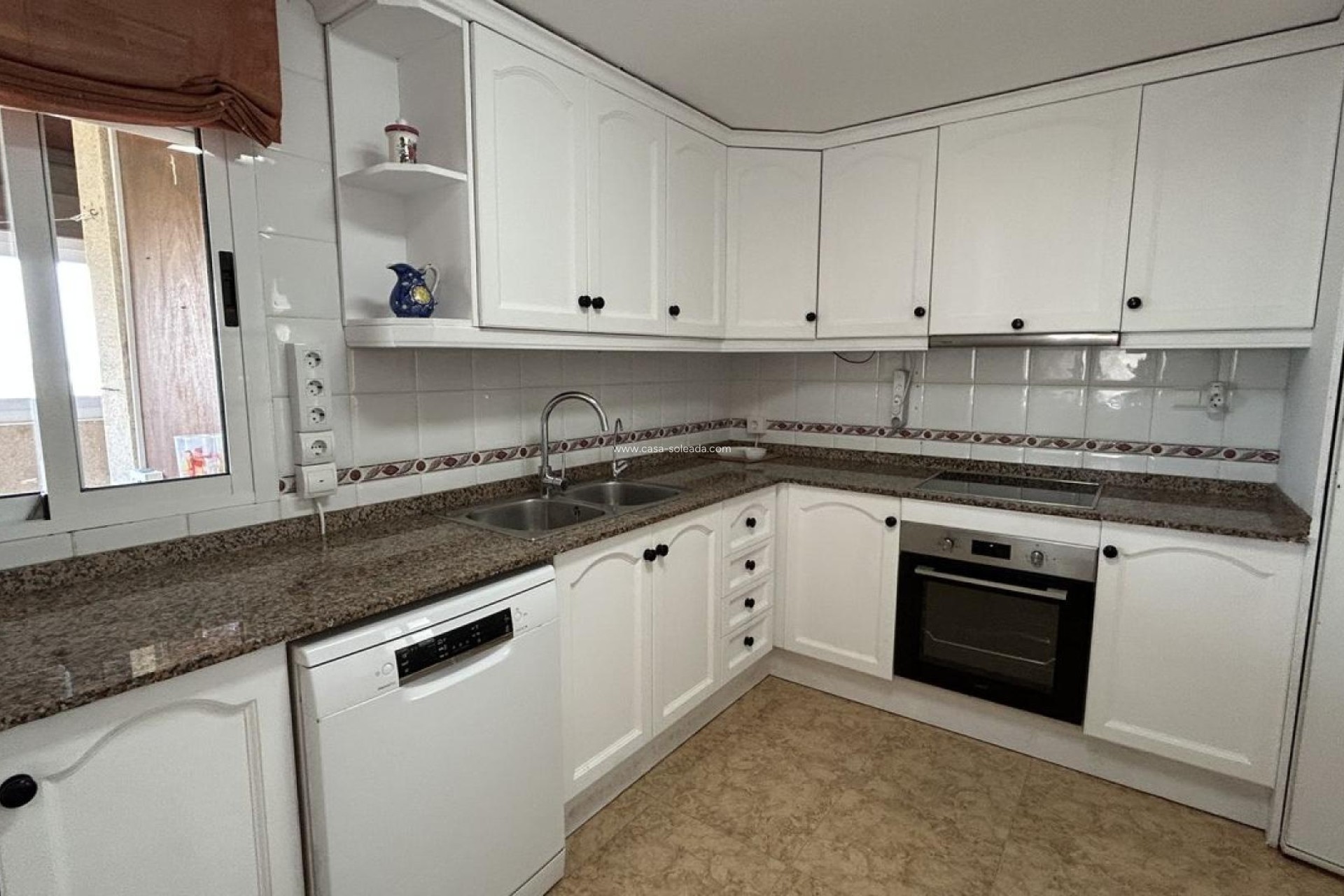 Resale - Apartment / flat - La Mata - Costa Blanca