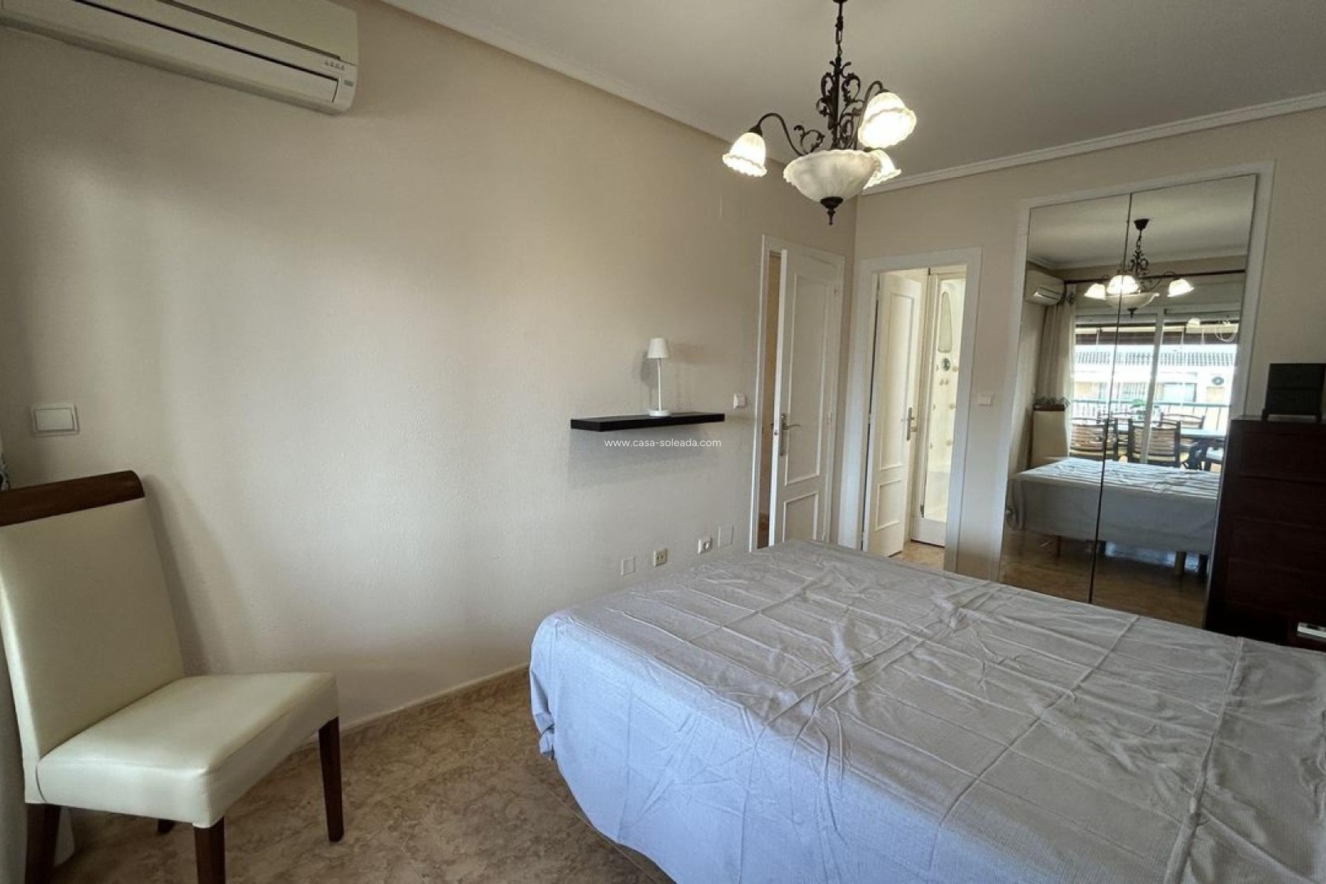 Resale - Apartment / flat - La Mata - Costa Blanca