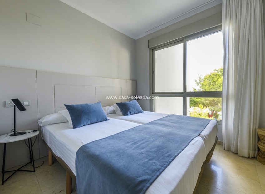 Resale - Apartment / flat - Las Colinas Golf Resort