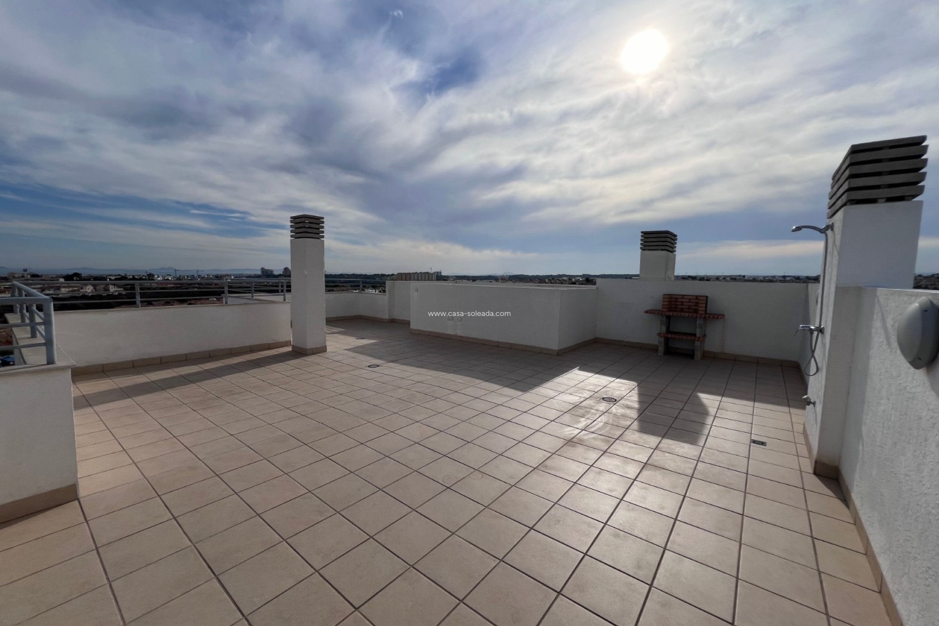 Resale - Apartment / flat - Lomas De Campoamor