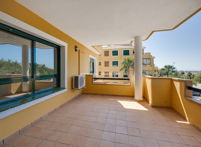 Resale - Apartment / flat - Orihuela Costa - Costa Blanca