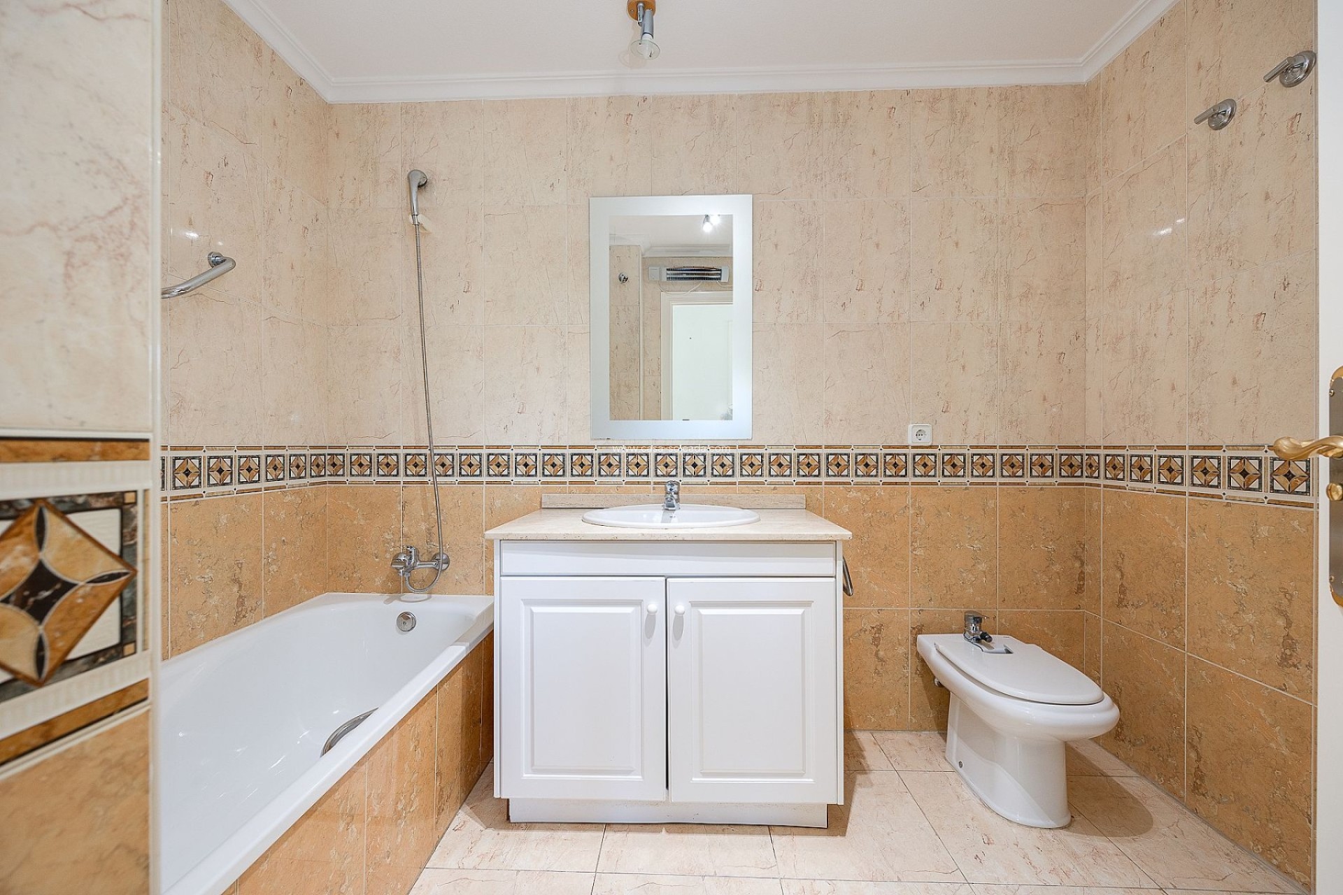 Resale - Apartment / flat - Orihuela Costa - Costa Blanca
