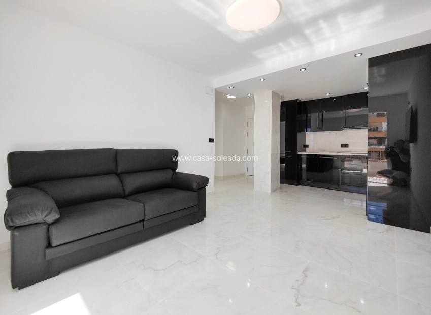 Resale - Apartment / flat - Orihuela Costa - Costa Blanca