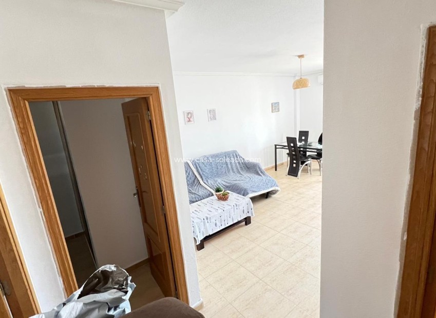 Resale - Apartment / flat - Orihuela Costa - Villamartín