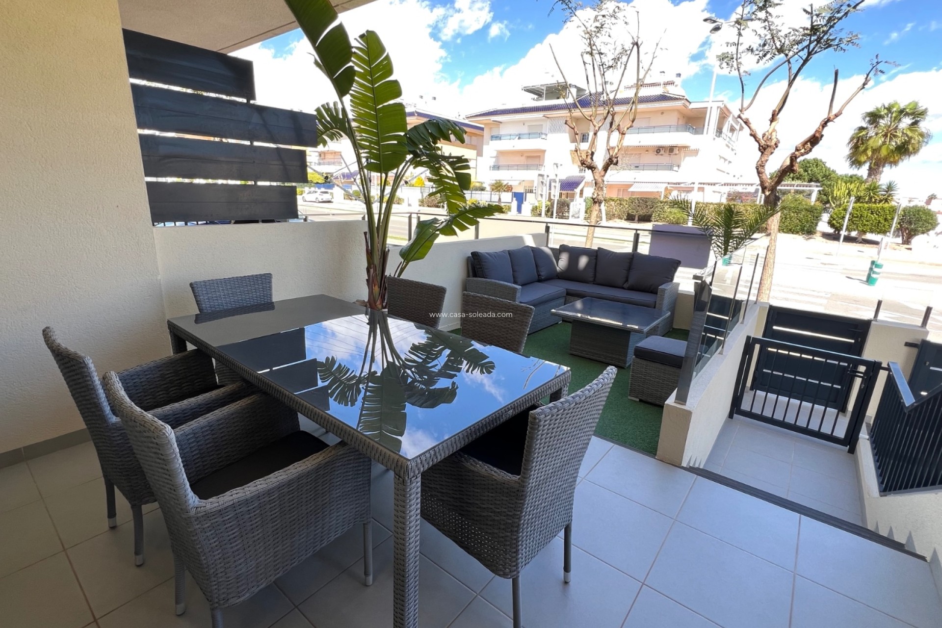 Resale - Apartment / flat - Pilar de la Horadada - Costa Blanca
