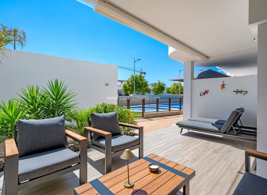 Resale - Apartment / flat - Pilar de la Horadada - Costa Blanca