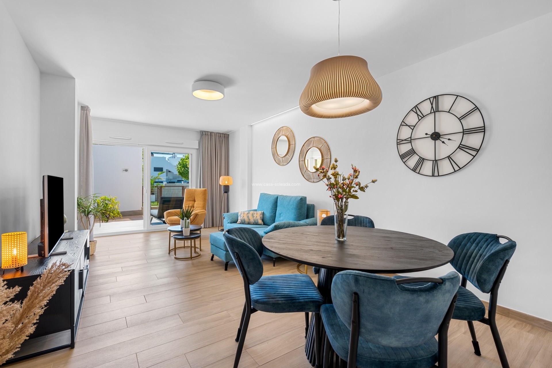 Resale - Apartment / flat - Pilar de la Horadada - Costa Blanca