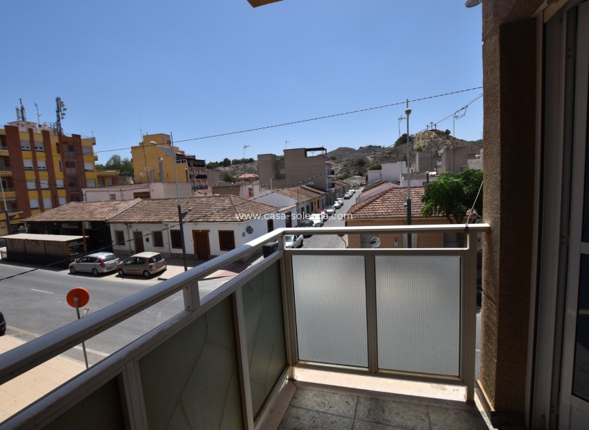 Resale - Apartment / flat - Rojales