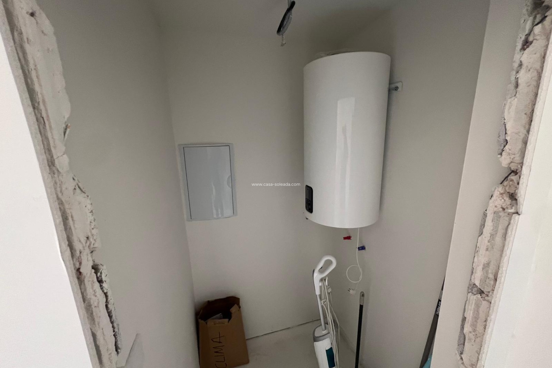 Resale - Apartment / flat - Torrevieja - Acequion