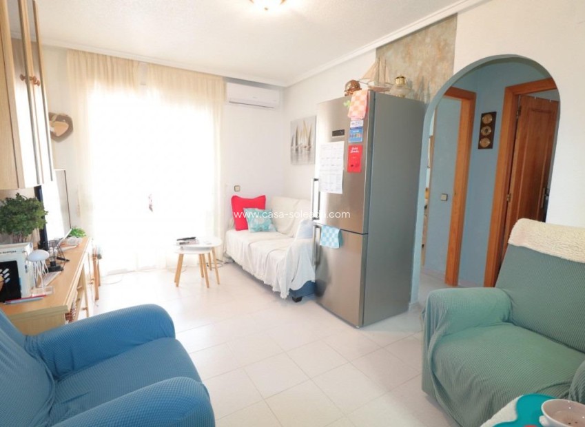 Resale - Apartment / flat - Torrevieja - Acequion
