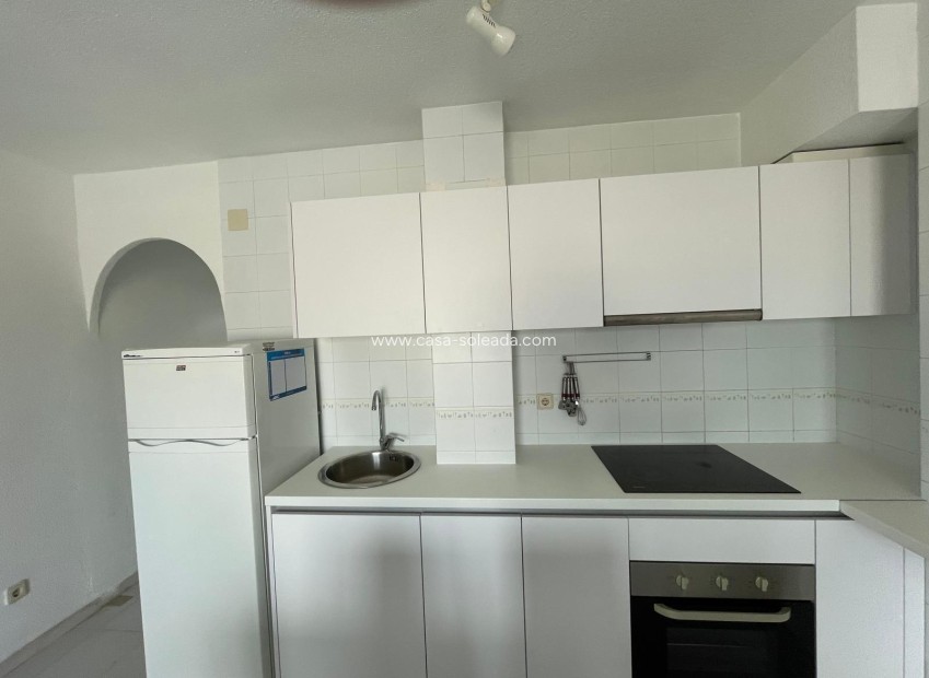 Resale - Apartment / flat - Torrevieja - Center