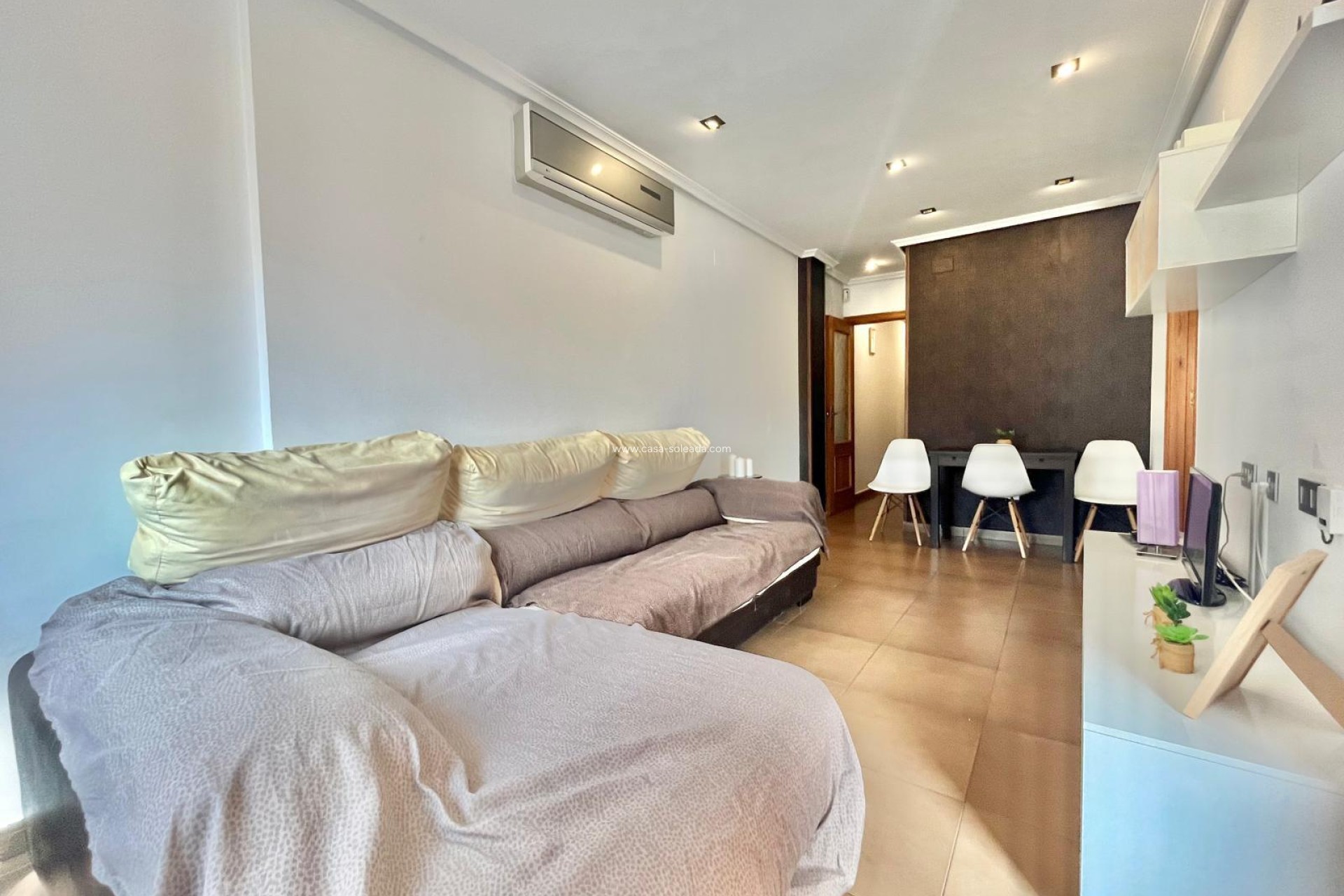 Resale - Apartment / flat - Torrevieja - Center