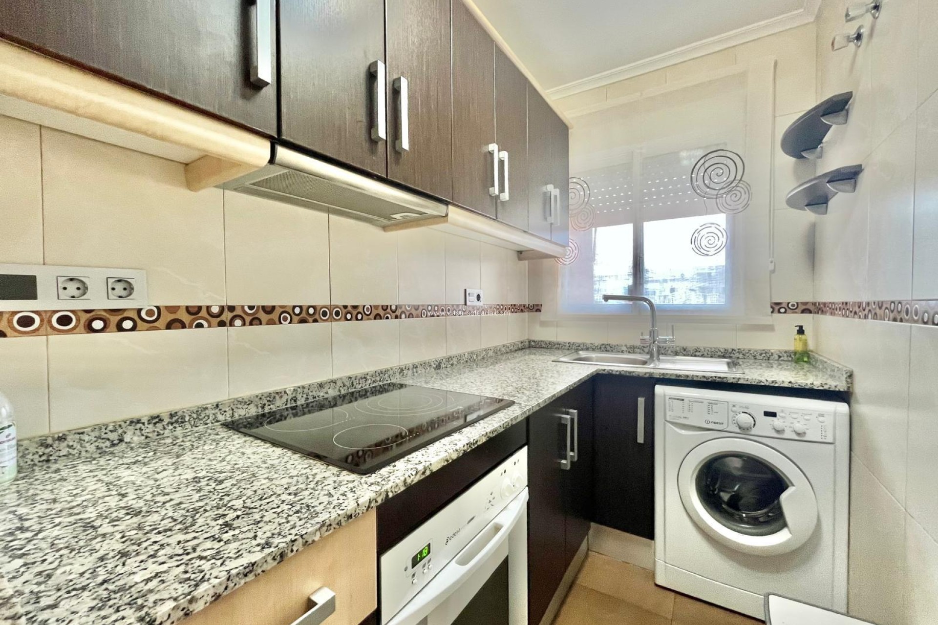 Resale - Apartment / flat - Torrevieja - Center