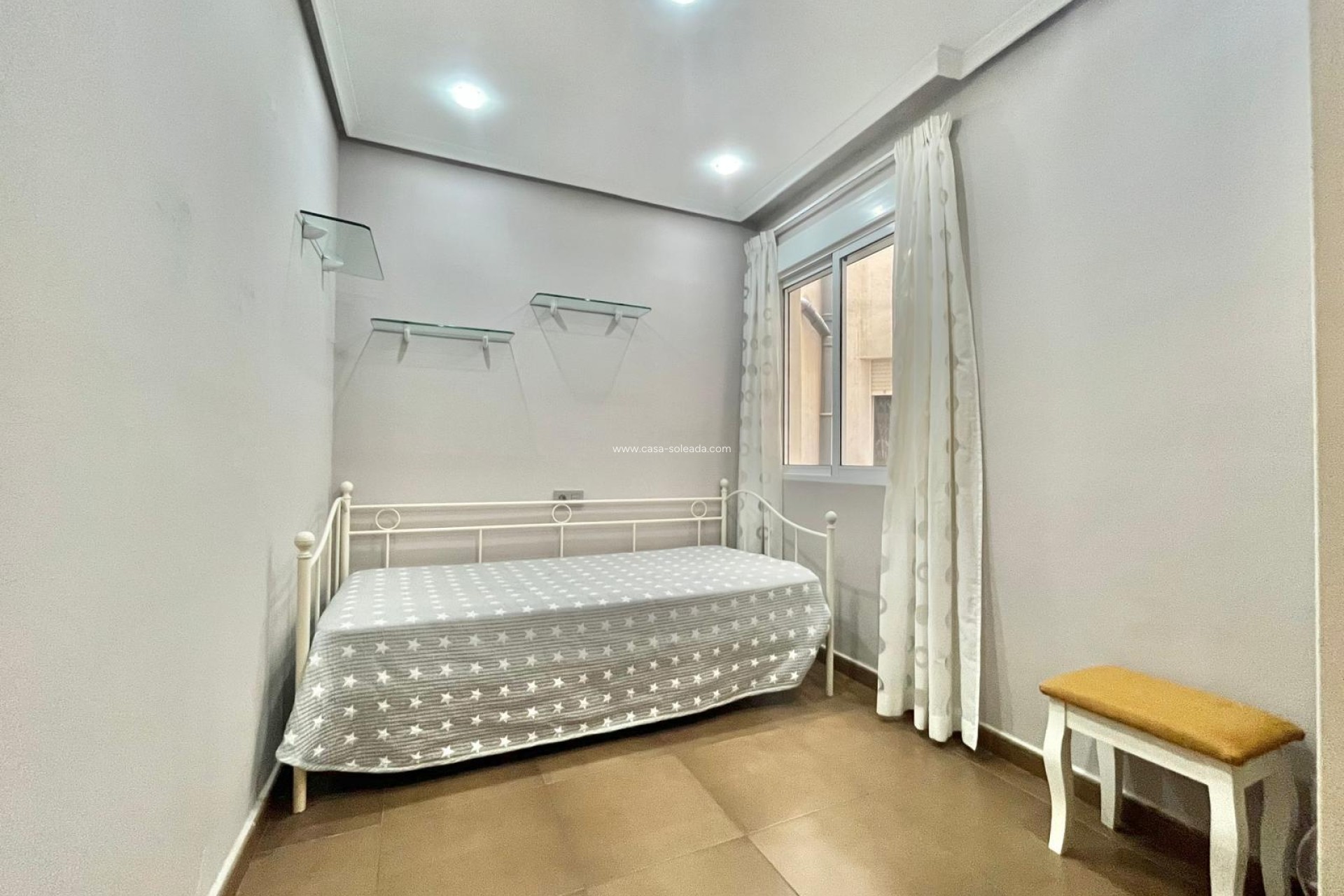 Resale - Apartment / flat - Torrevieja - Center