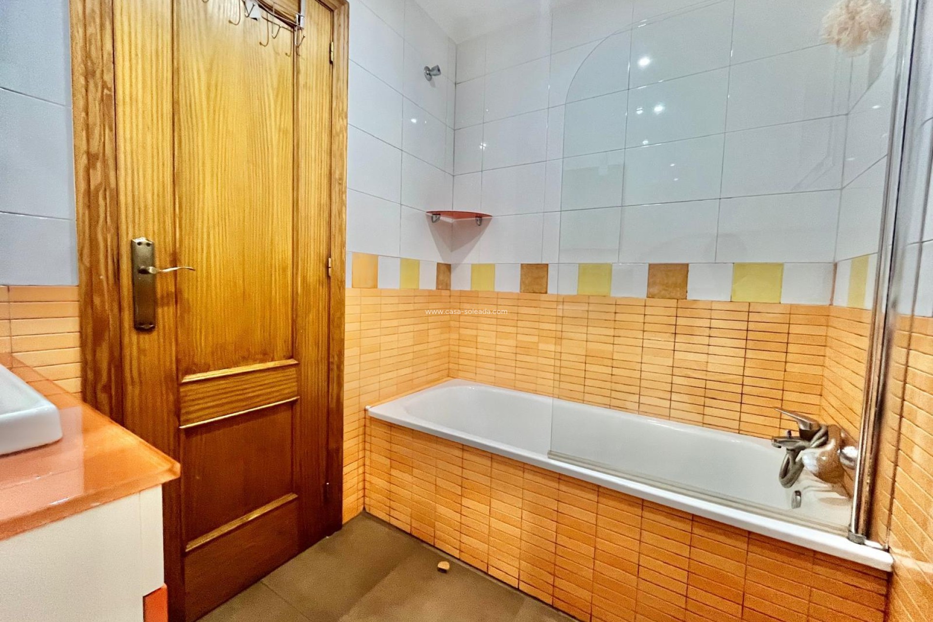 Resale - Apartment / flat - Torrevieja - Center