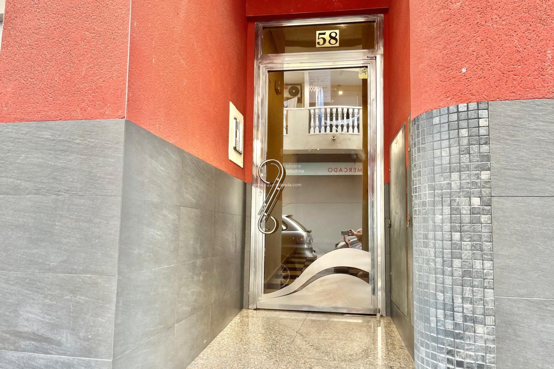 Resale - Apartment / flat - Torrevieja - Center