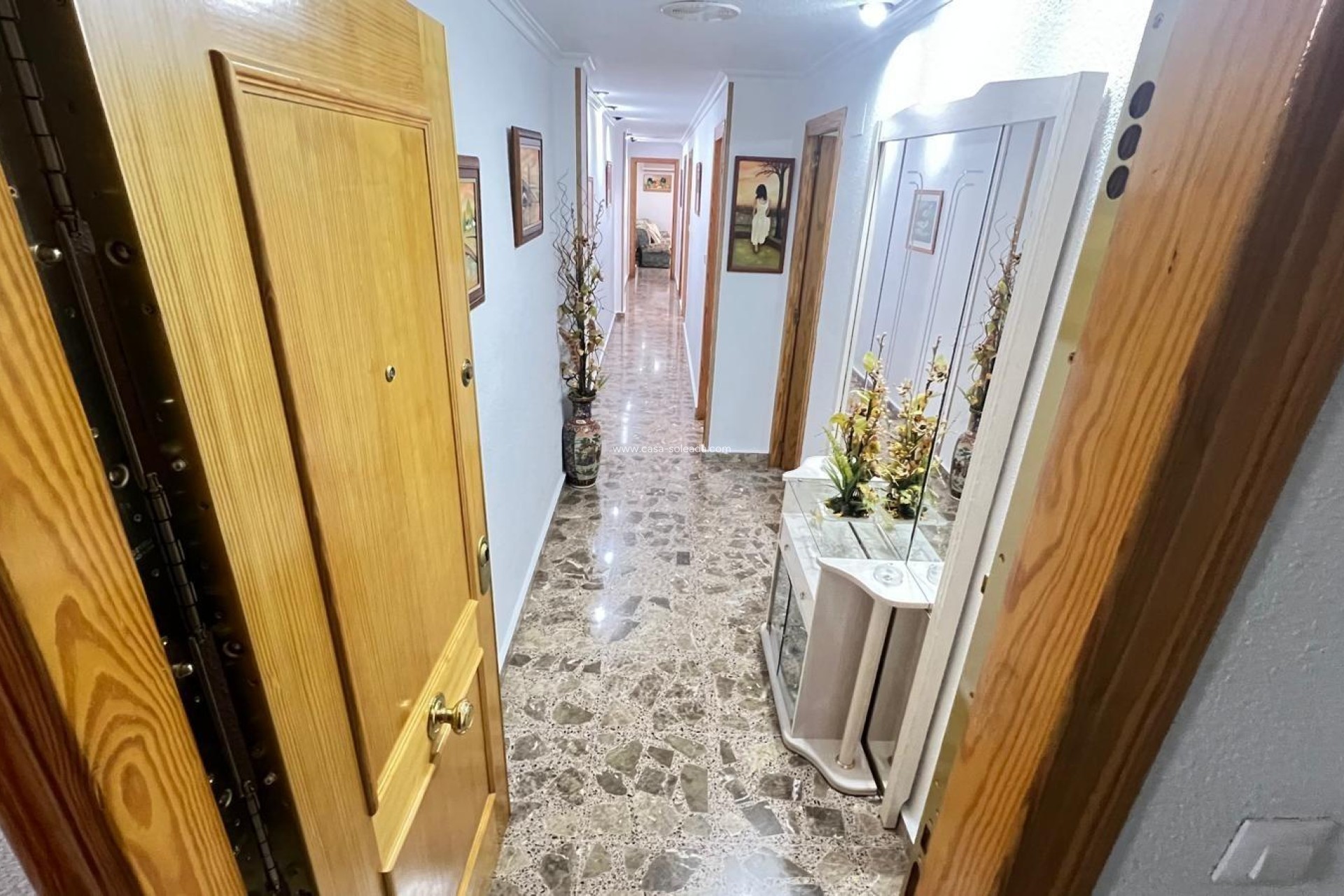 Resale - Apartment / flat - Torrevieja - Center