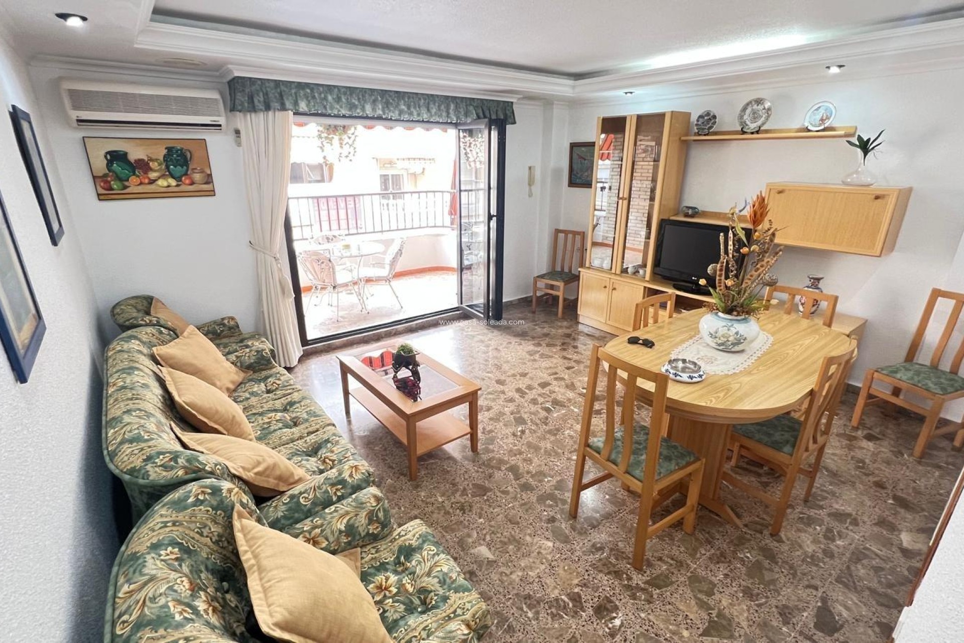 Resale - Apartment / flat - Torrevieja - Center